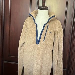 Boys vineyard vines pullover